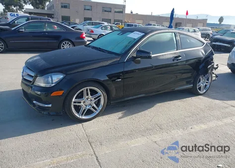 2012 Mercedes-Benz C 250 from USA, damaged, VIN WDDGJ4HB9CF929765